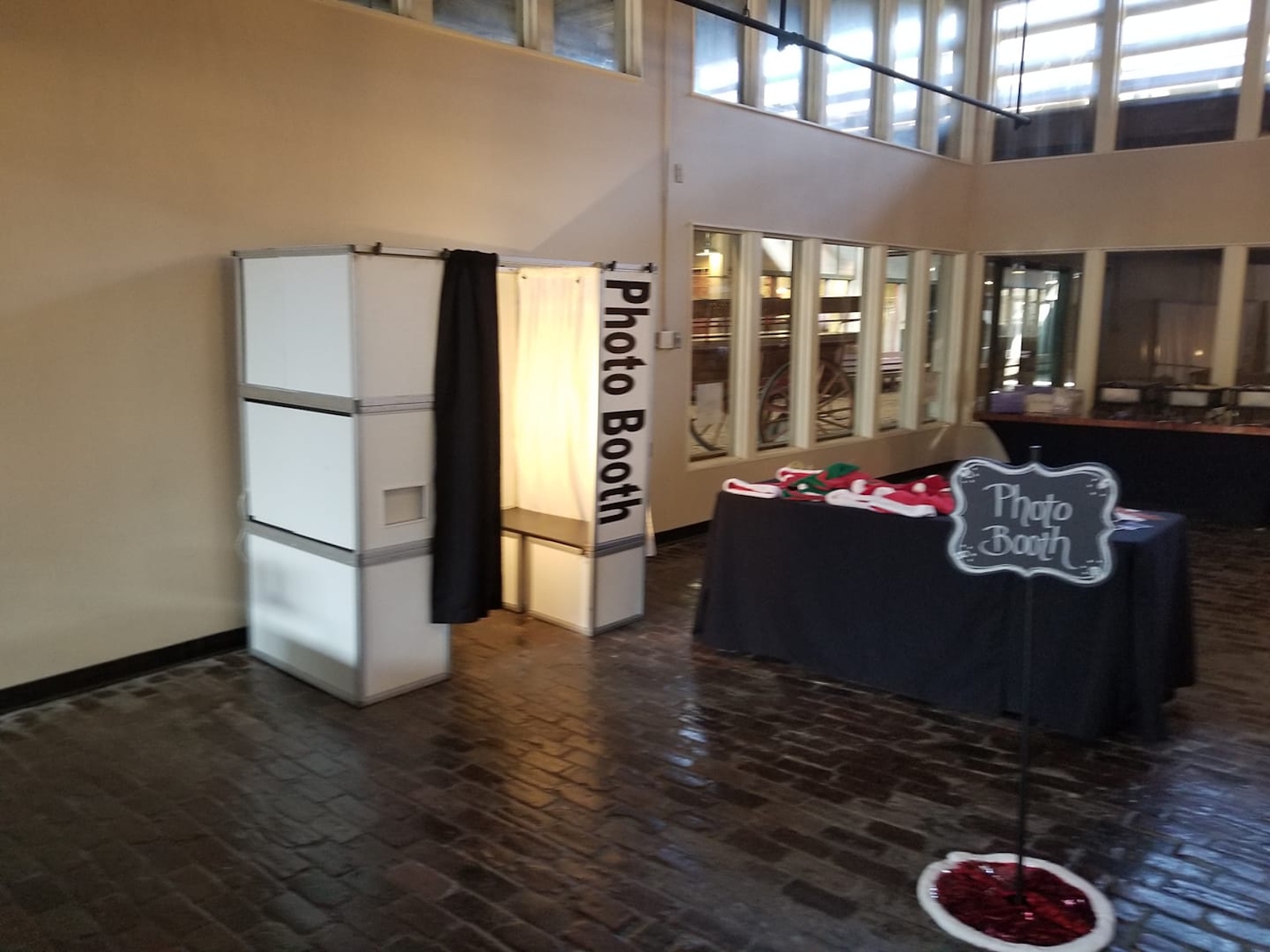 Classic enclosed Photo Booths of Dallas rental